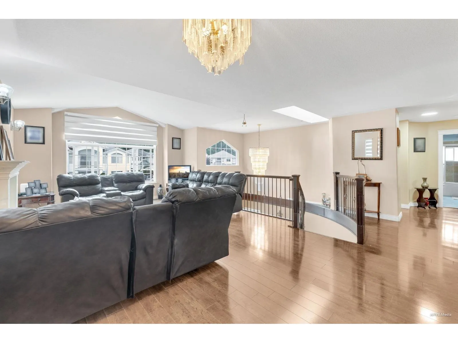 3528 GALIANO DRIVE
