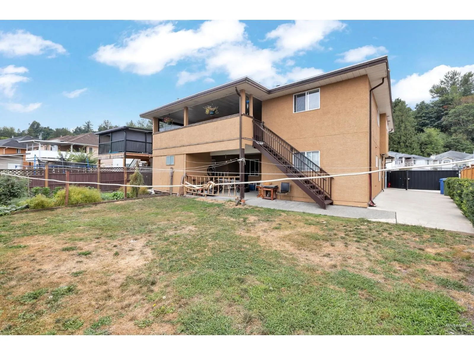 3528 GALIANO DRIVE