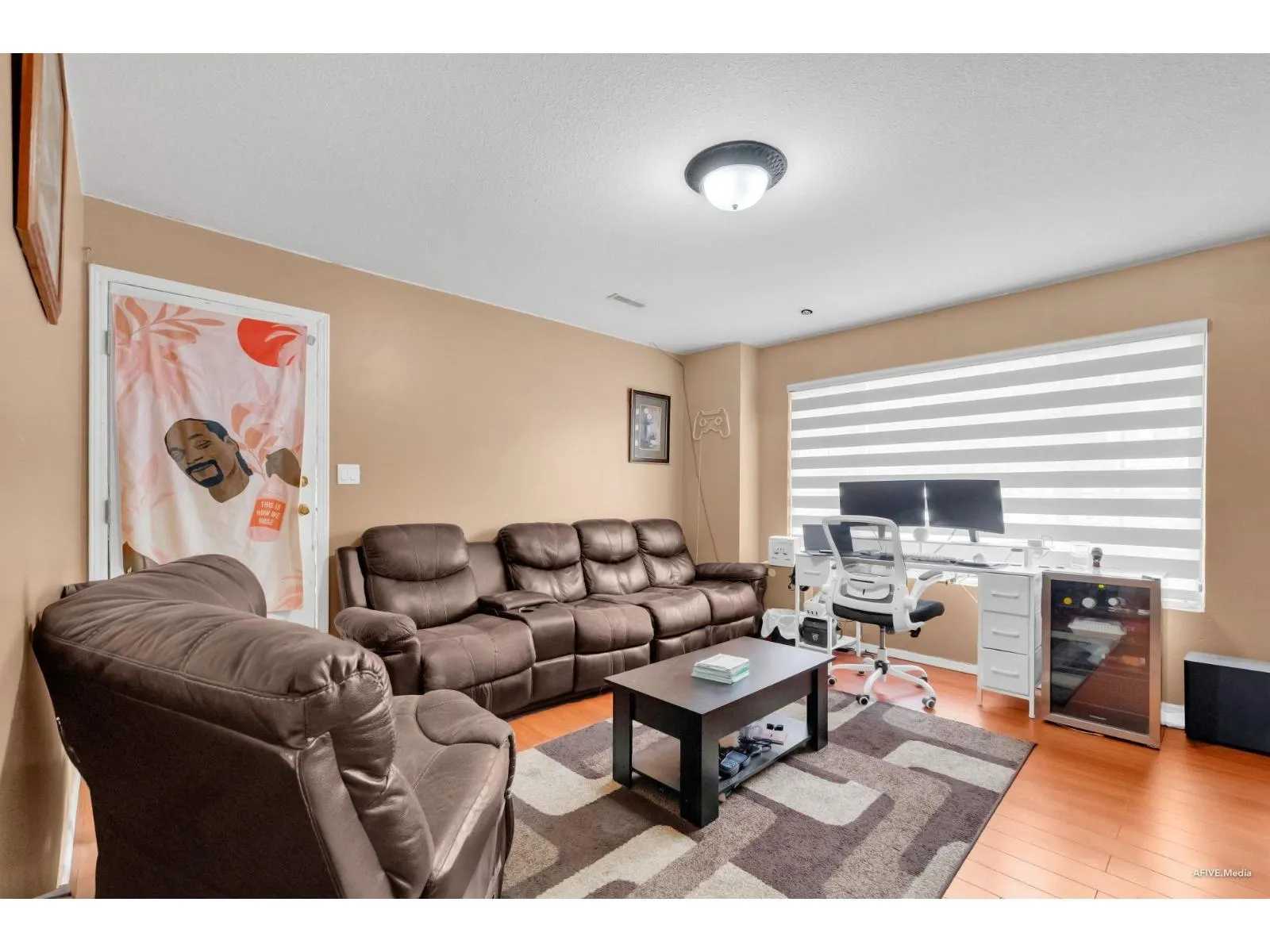 3528 GALIANO DRIVE