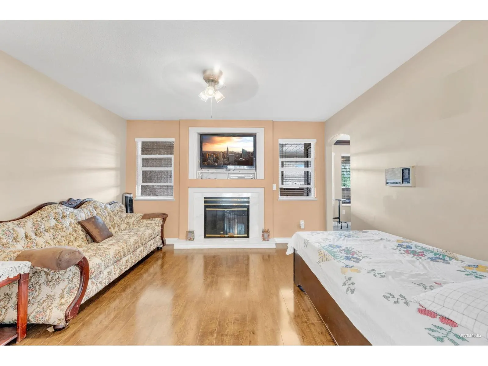 3528 GALIANO DRIVE