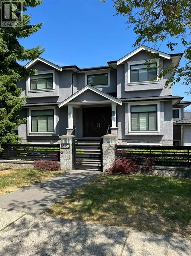 Semi-basement 5359 IRVING STREET