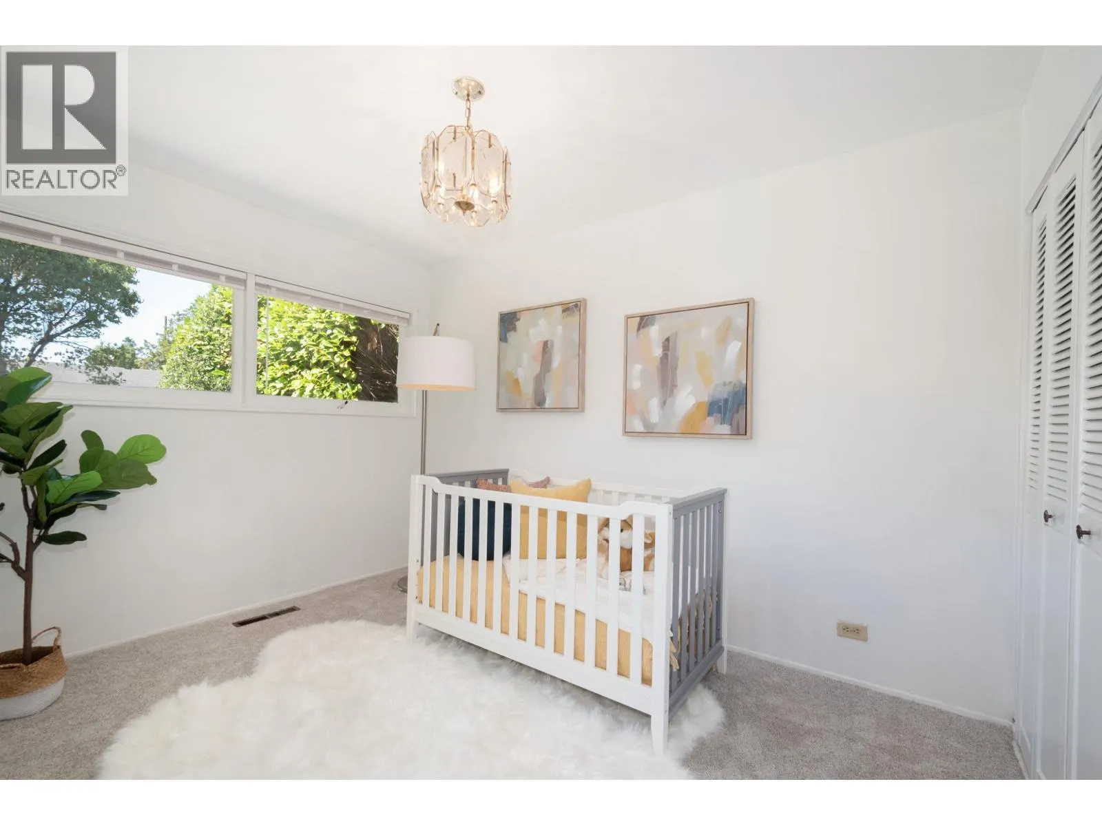 1150 SILVERWOOD CRESCENT