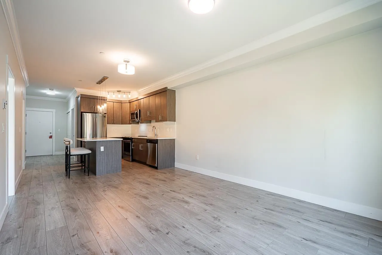 309 13799 101 AVENUE