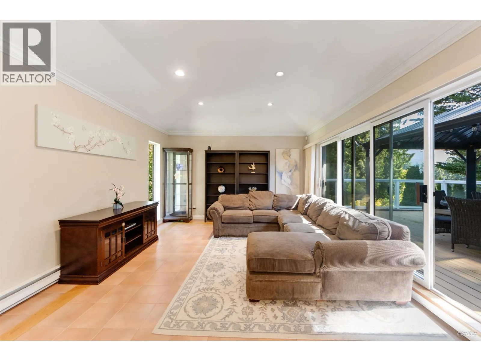 651 KENWOOD ROAD