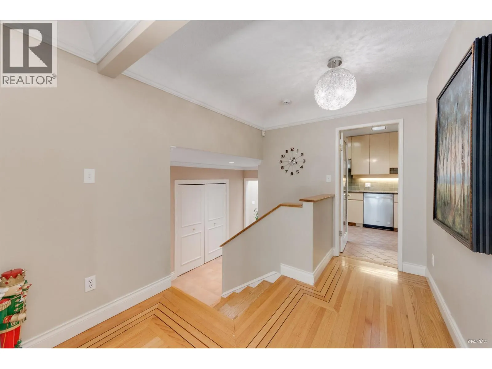 651 KENWOOD ROAD