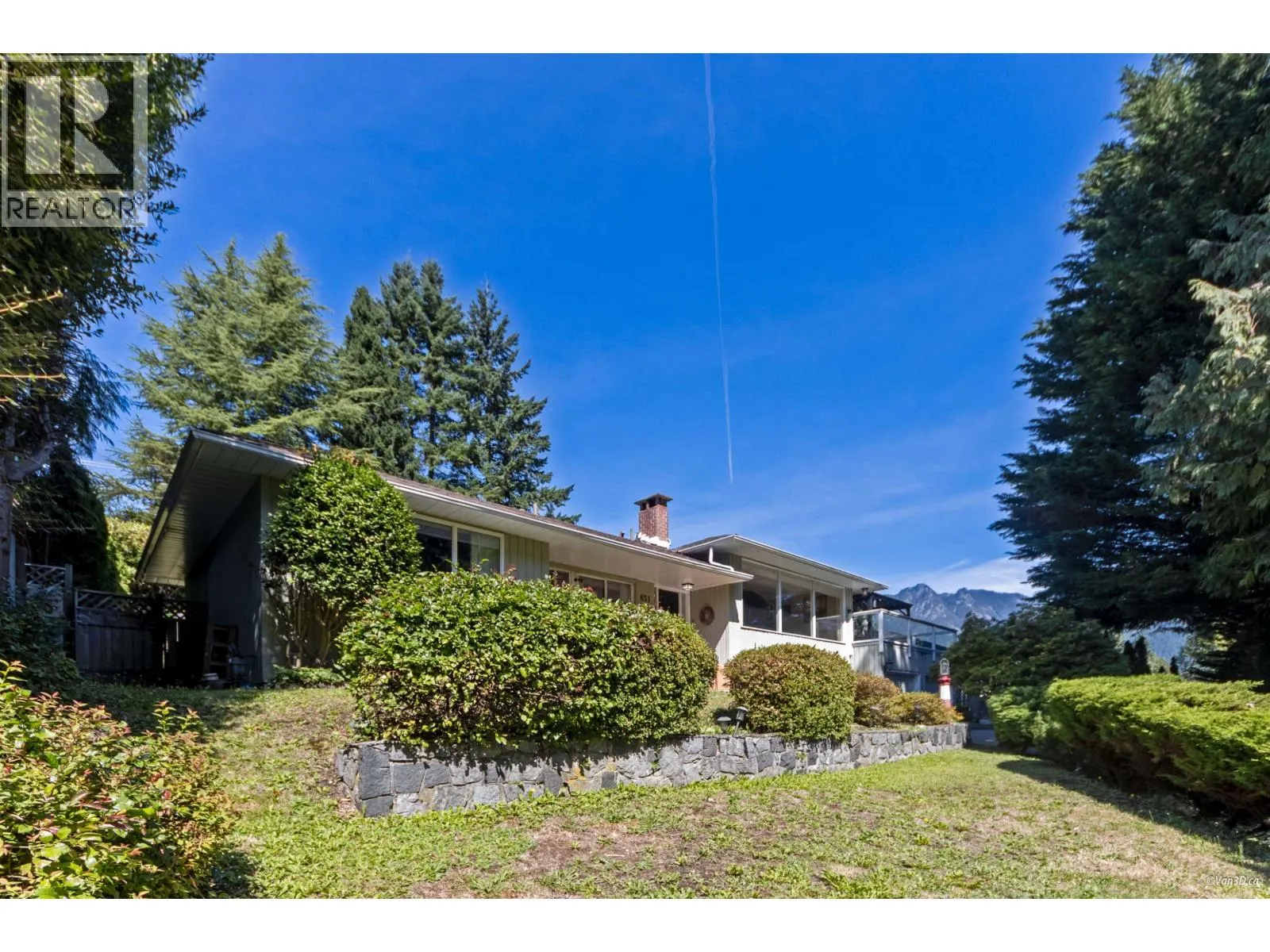 651 KENWOOD ROAD