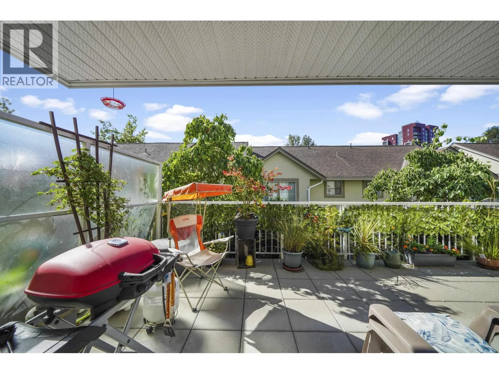 114 3400 SE MARINE DRIVE