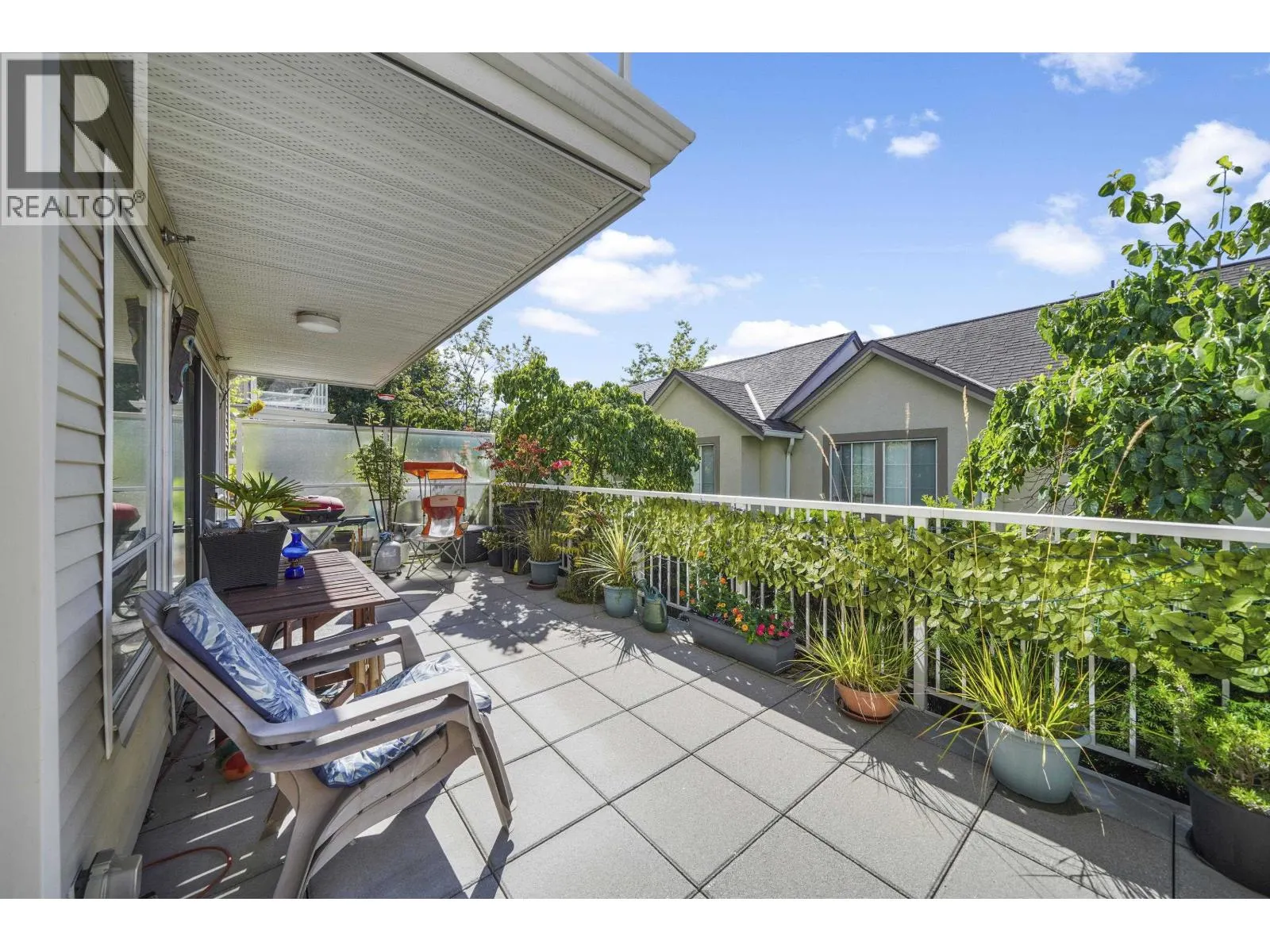114 3400 SE MARINE DRIVE