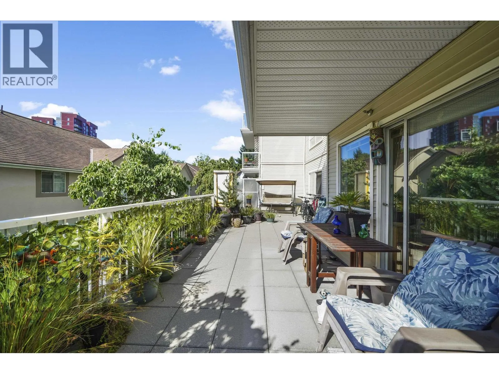 114 3400 SE MARINE DRIVE