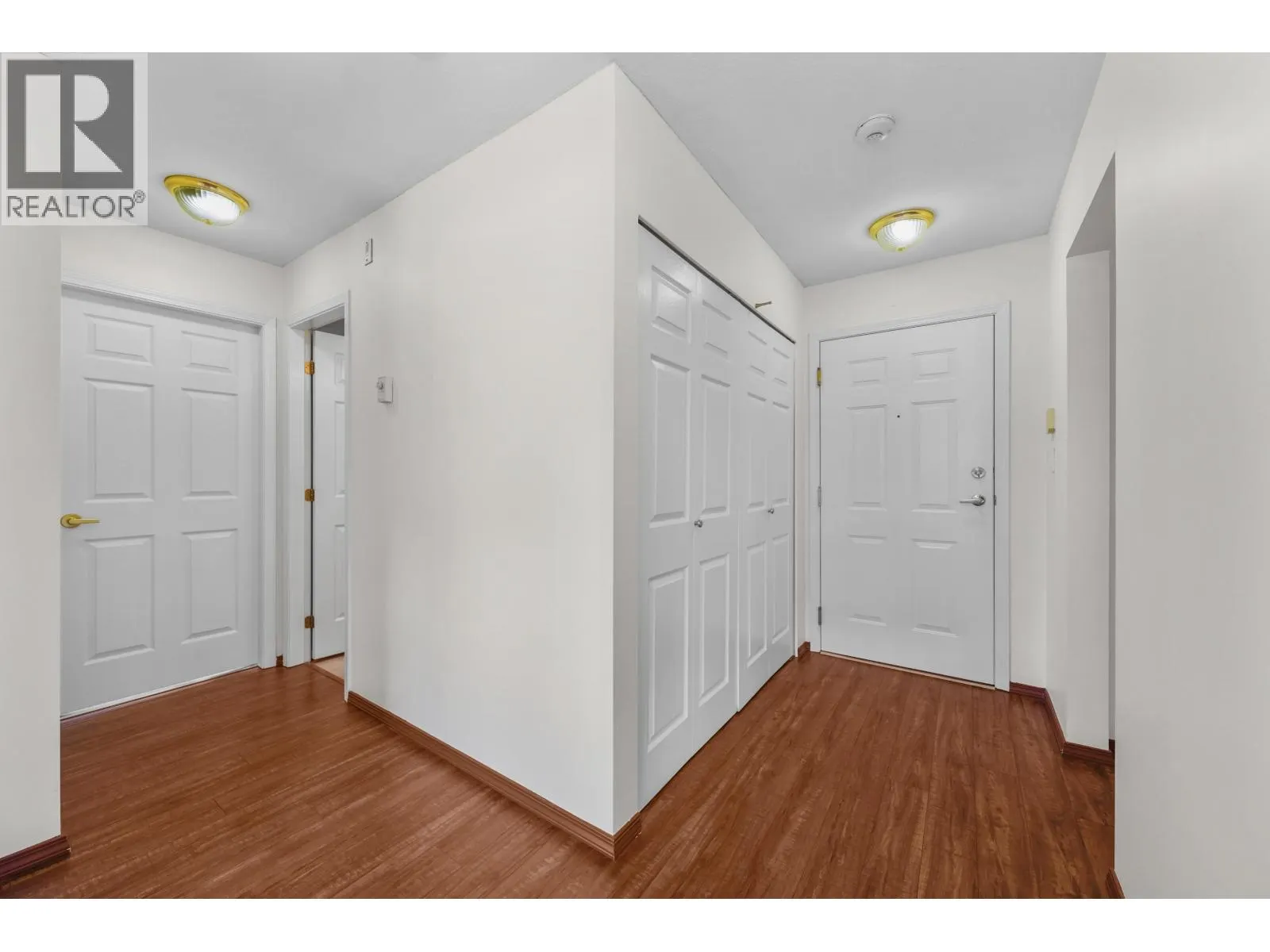 114 3400 SE MARINE DRIVE