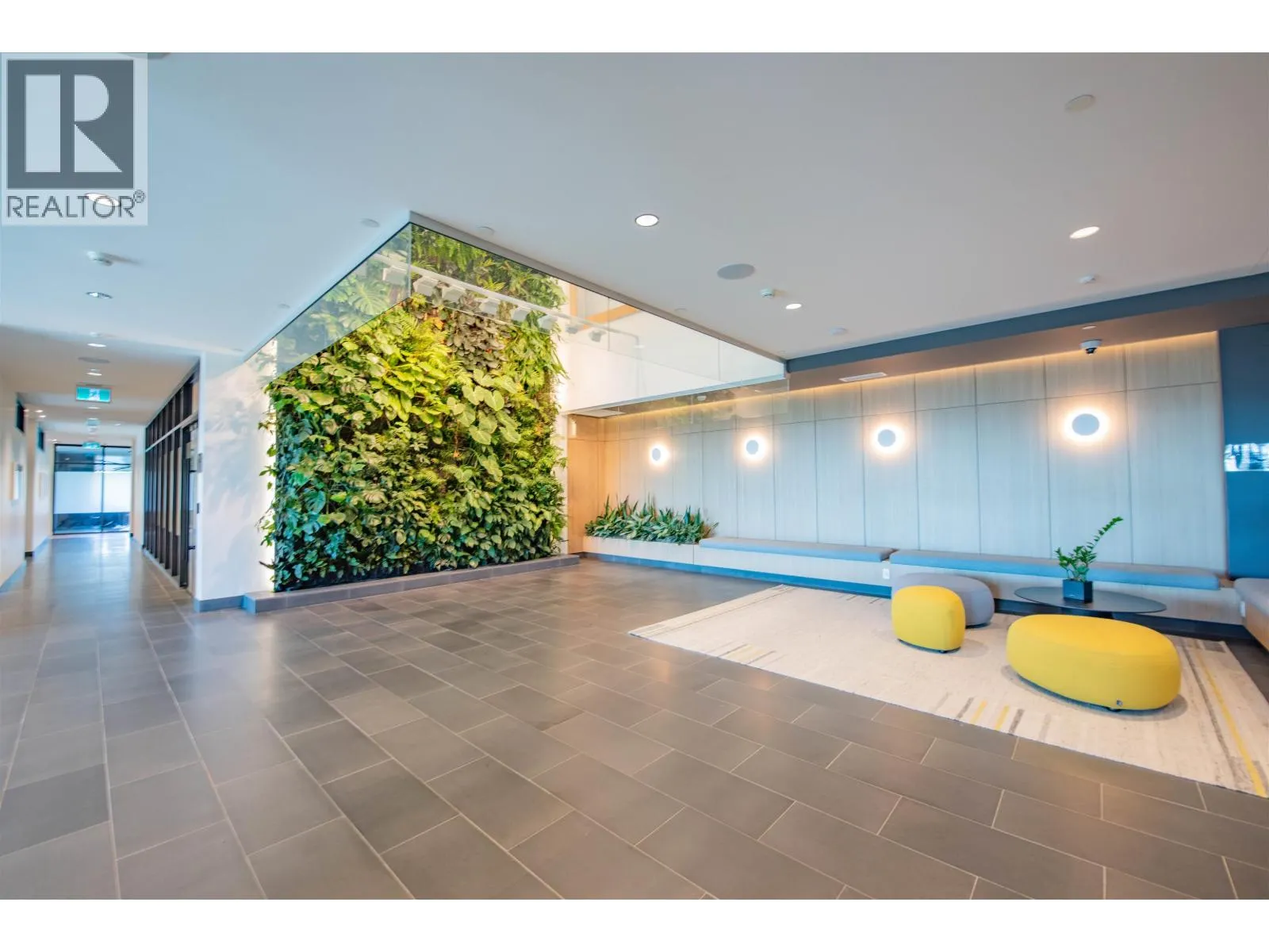 3704 3809 EVERGREEN PLACE
