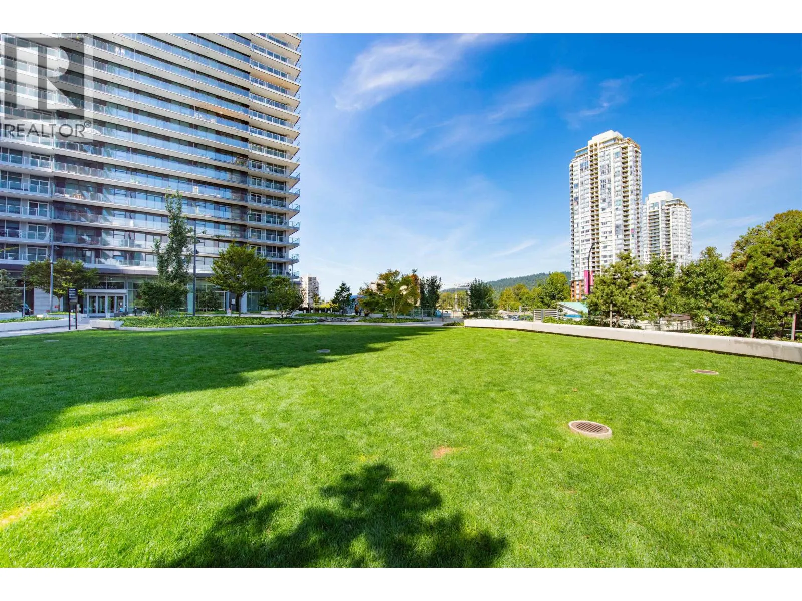 3704 3809 EVERGREEN PLACE