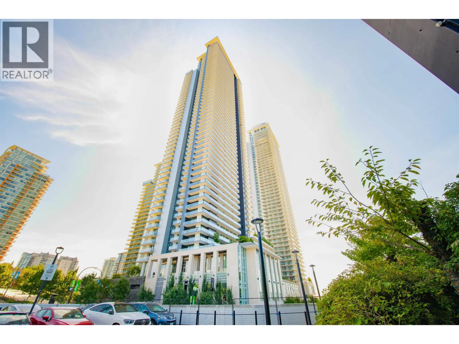 3704 3809 EVERGREEN PLACE