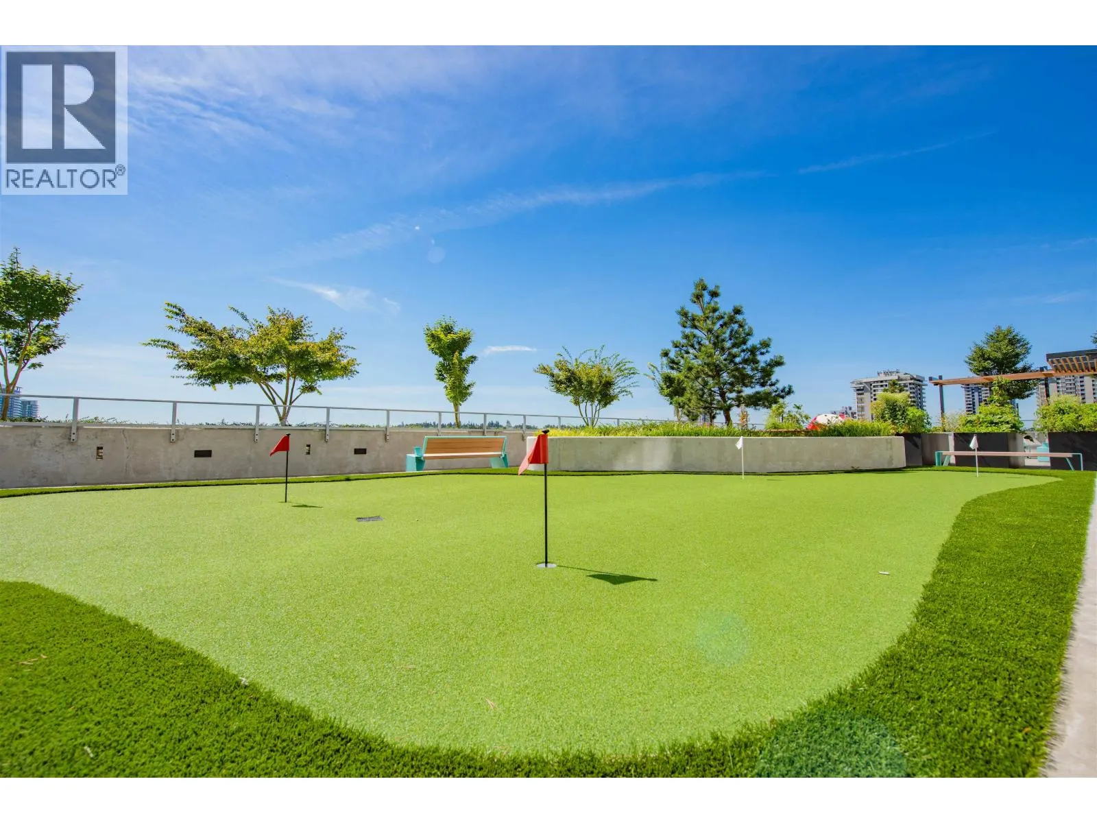 3704 3809 EVERGREEN PLACE