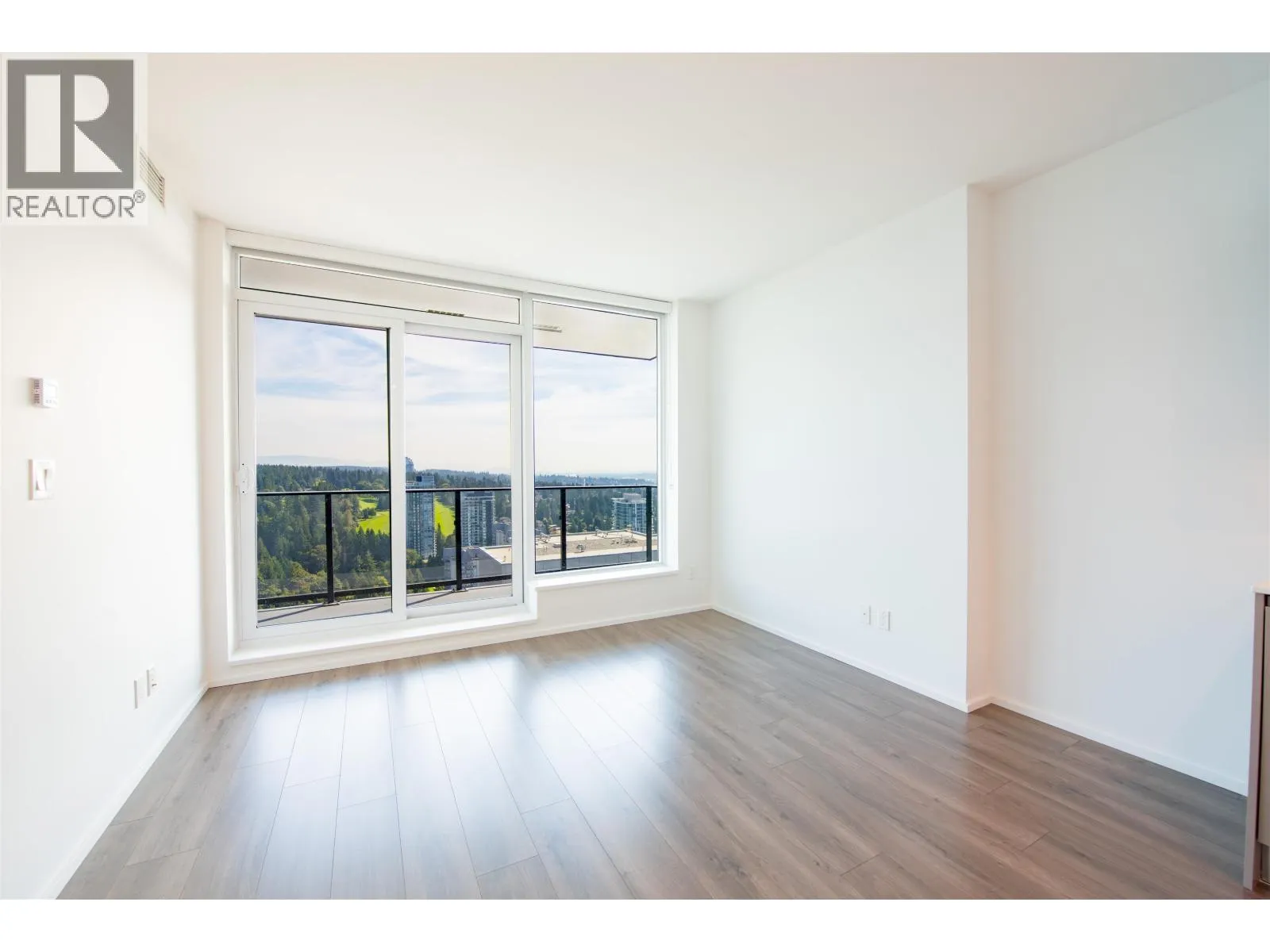 3704 3809 EVERGREEN PLACE