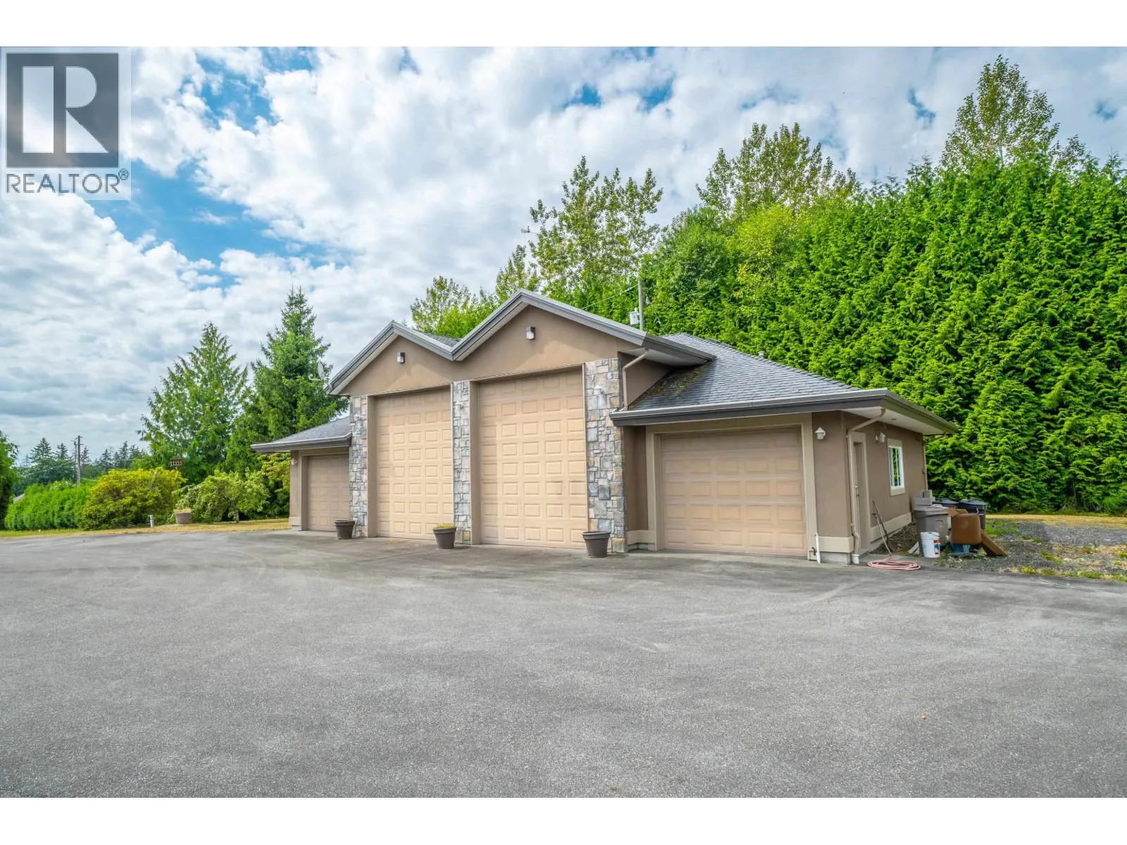 10270 ROLLEY CRESCENT