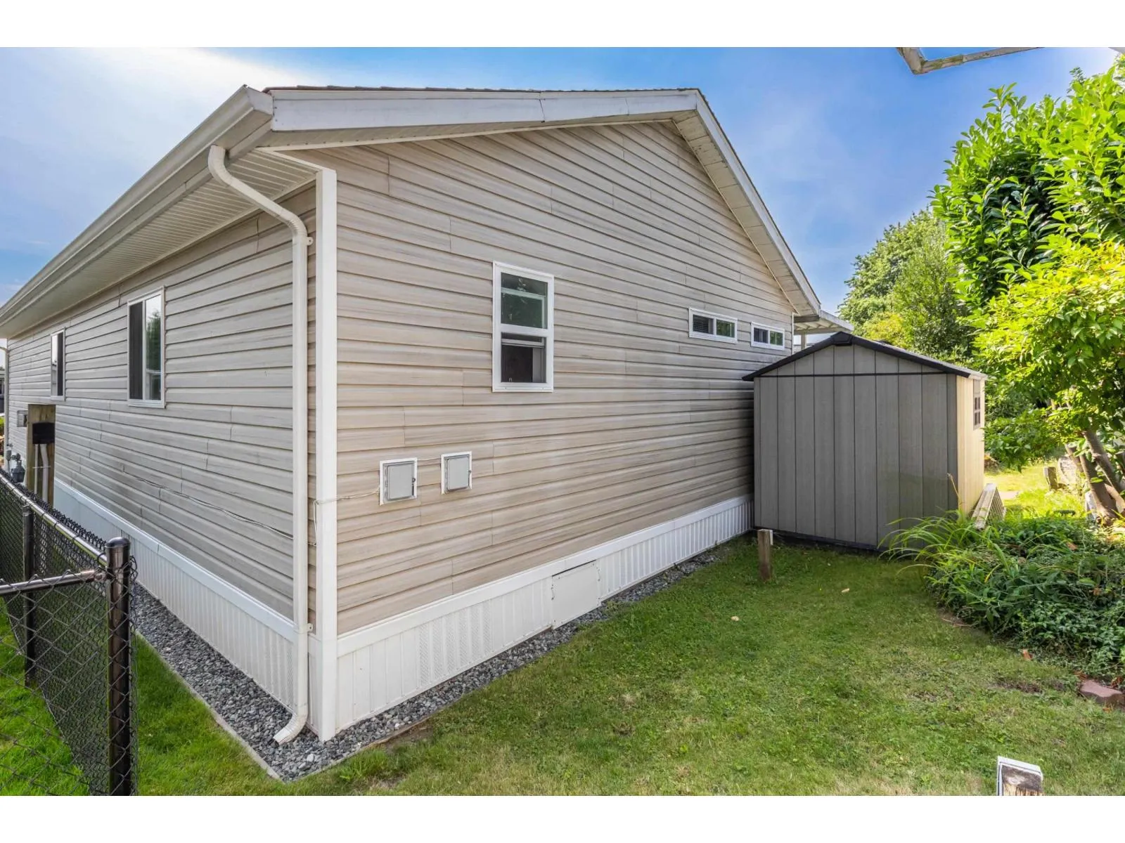 182 1840 160 STREET