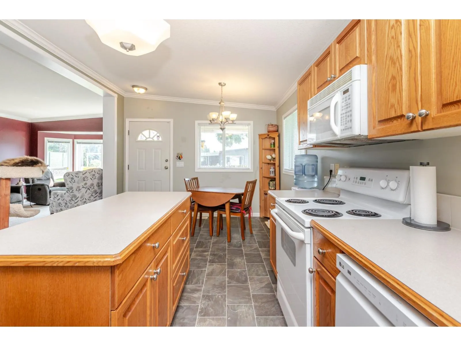 182 1840 160 STREET