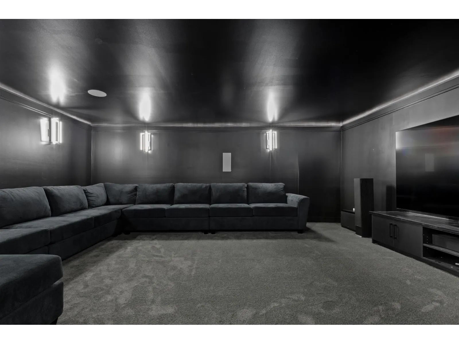 2786 MONTANA PLACE