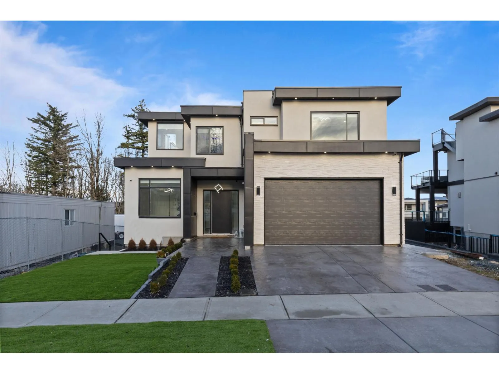 2786 MONTANA PLACE