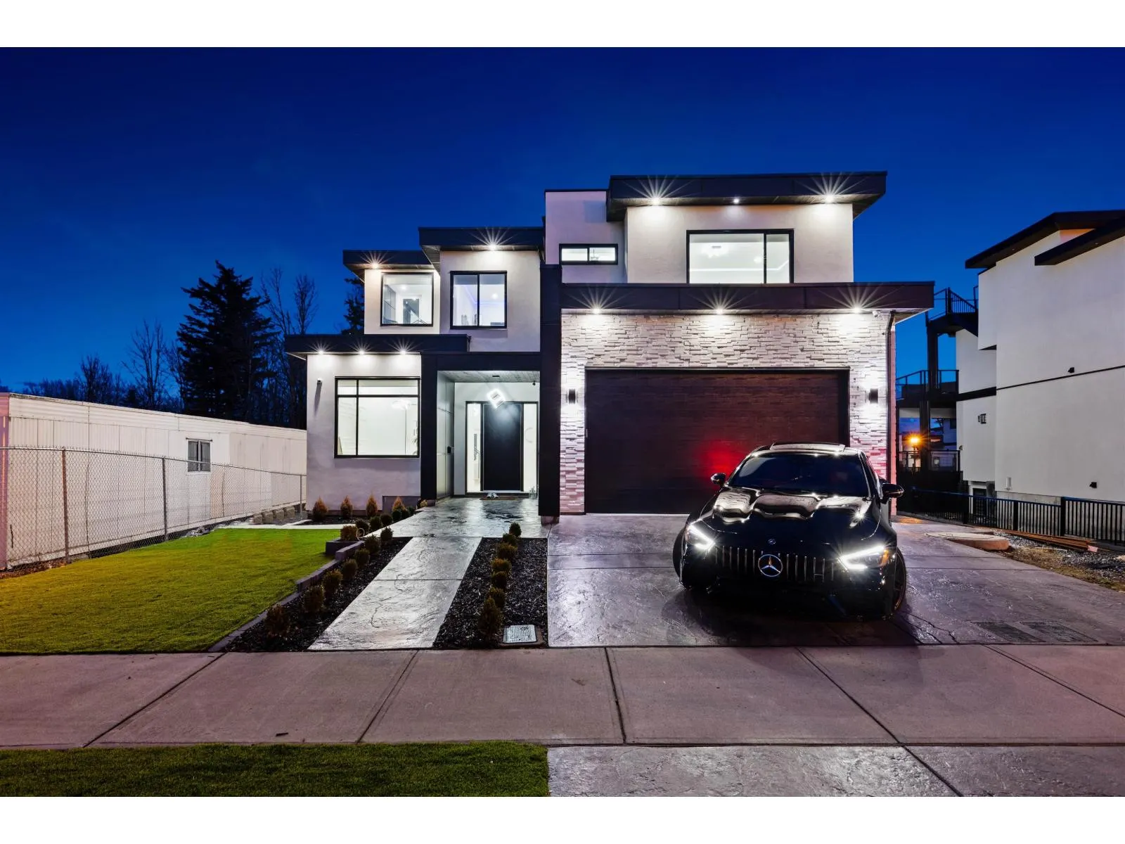 2786 MONTANA PLACE