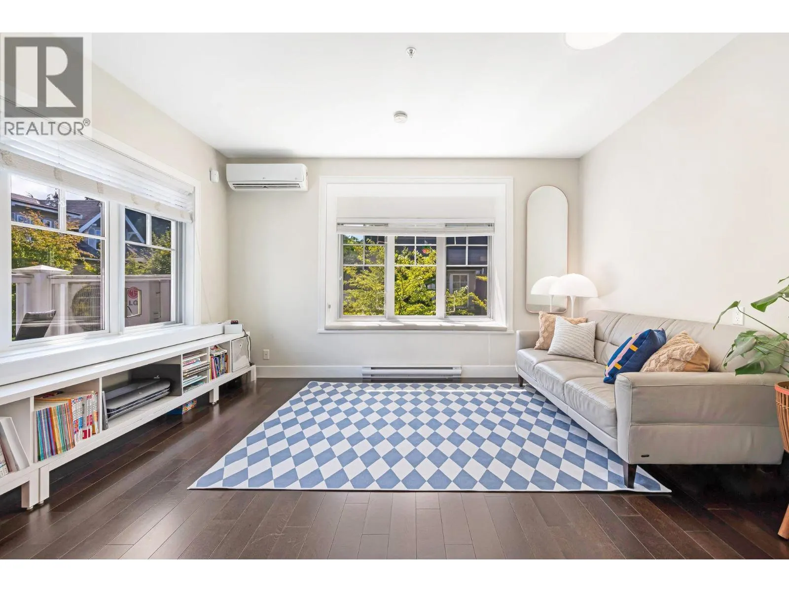 1483 TILNEY MEWS