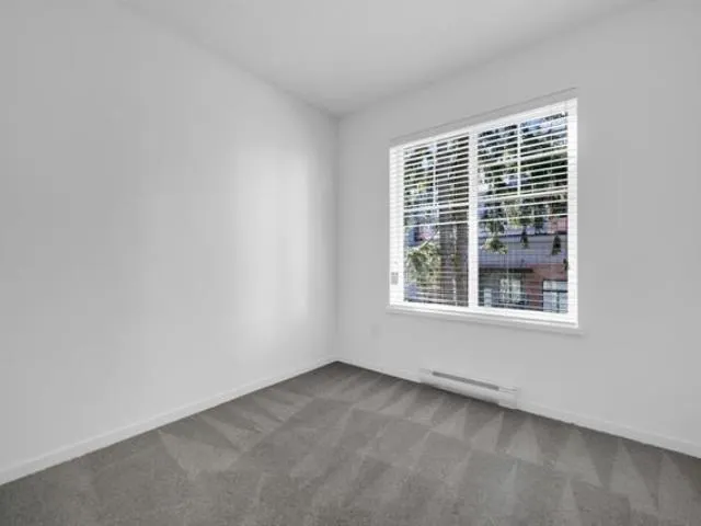 36 16678 25 AVENUE