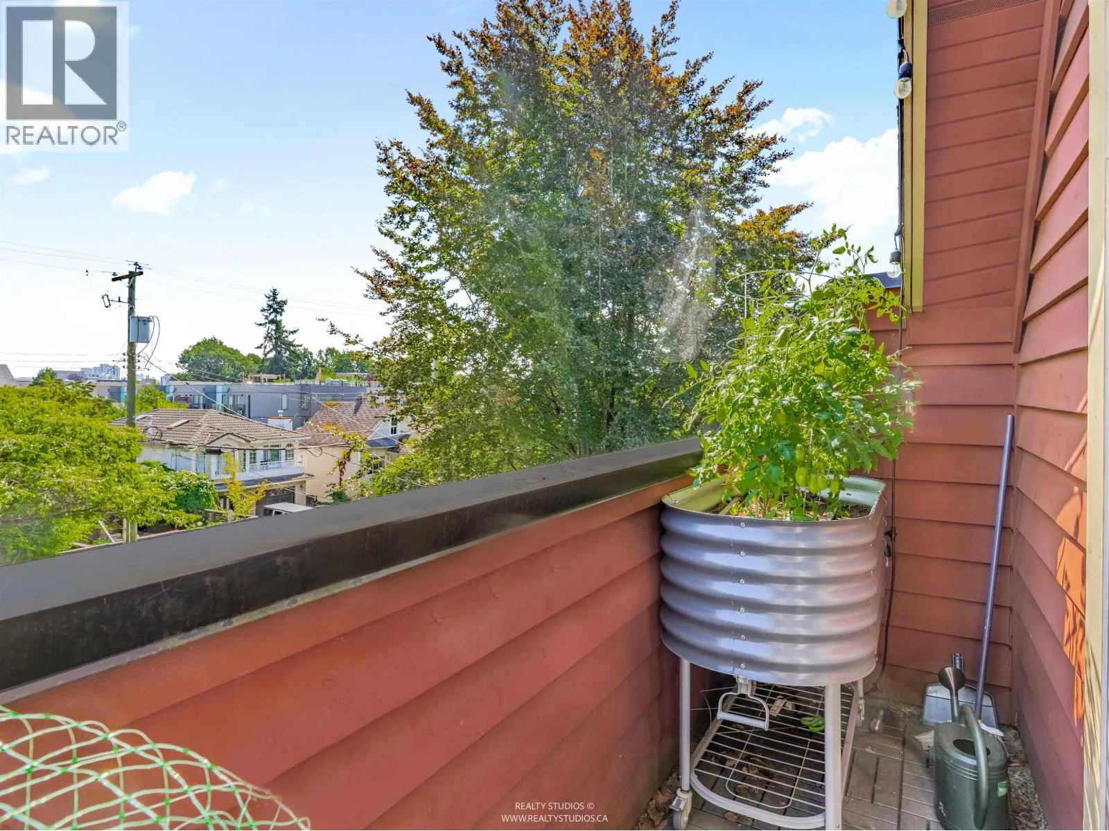 3103 ST. GEORGE STREET