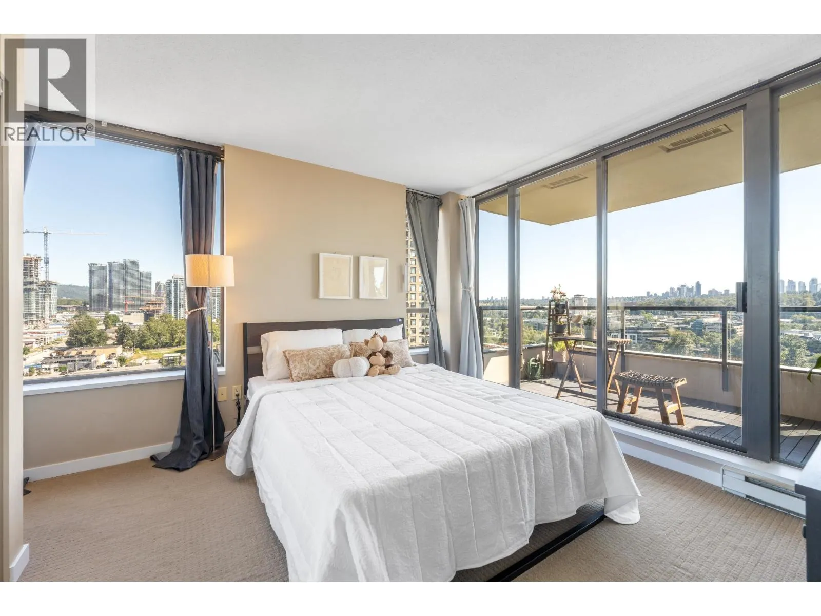 1806 4178 DAWSON STREET