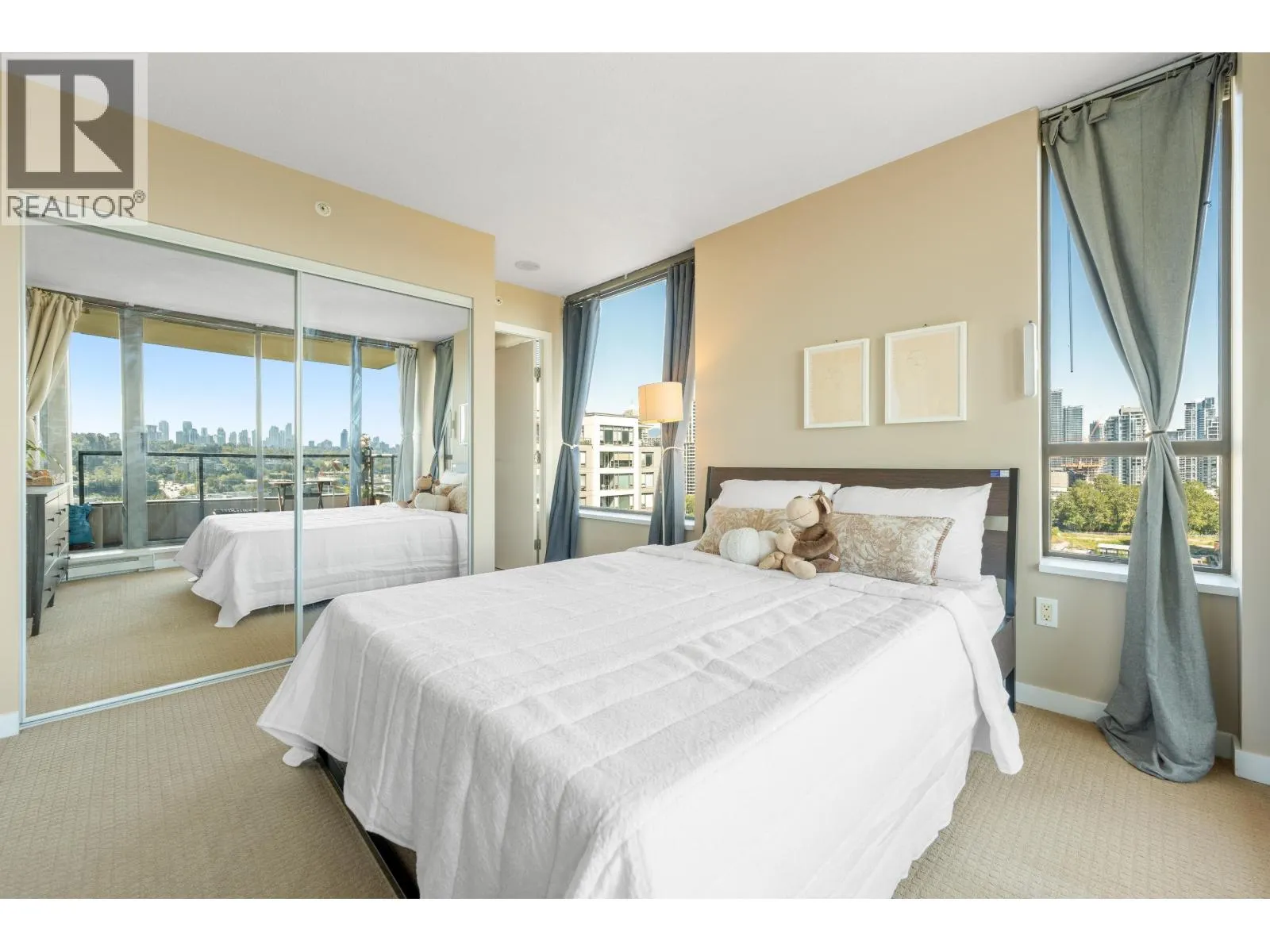 1806 4178 DAWSON STREET