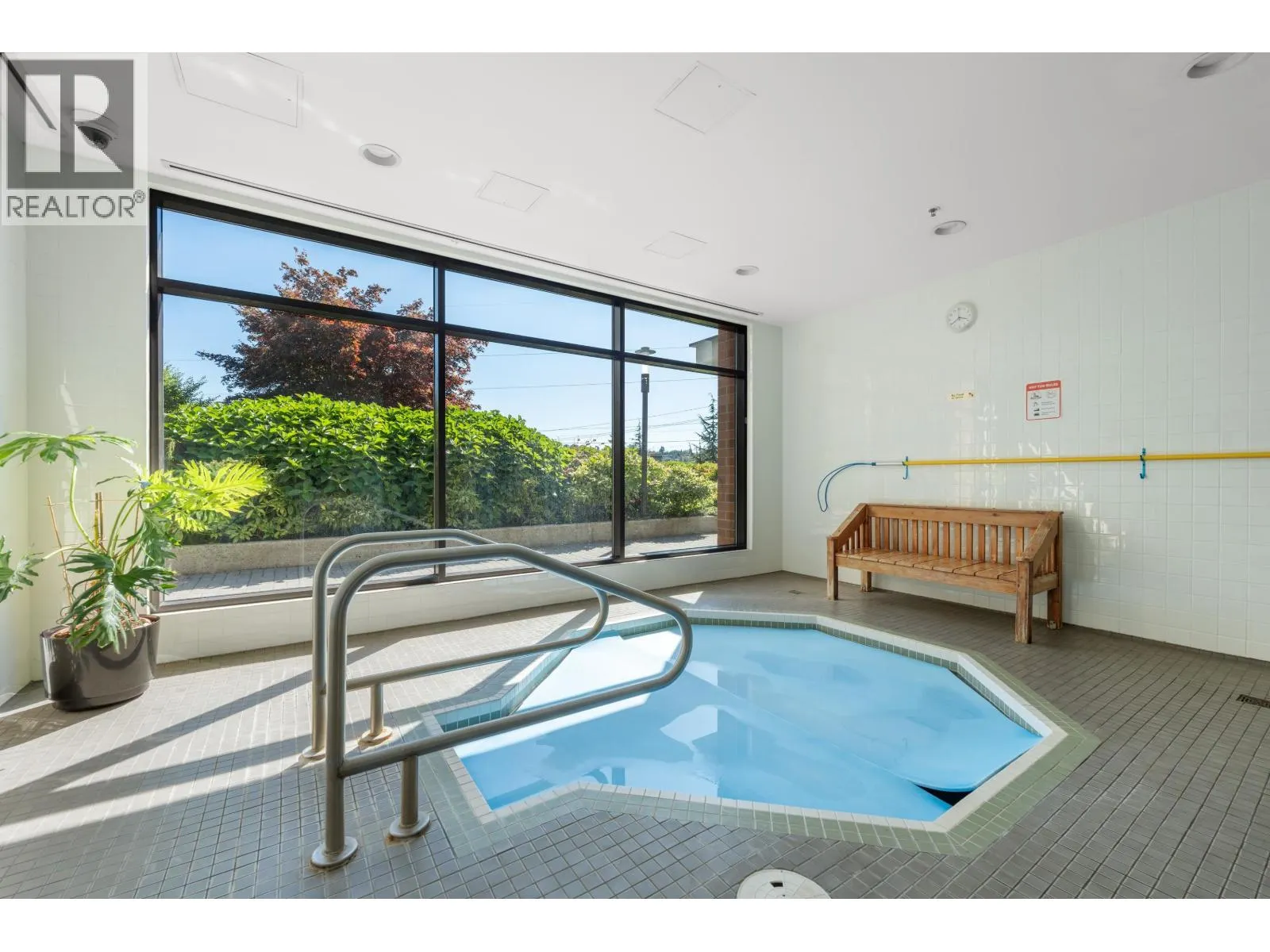 1806 4178 DAWSON STREET