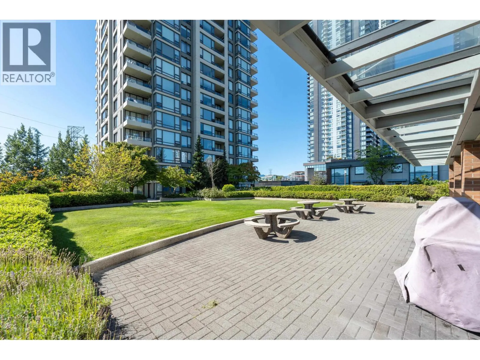 1806 4178 DAWSON STREET