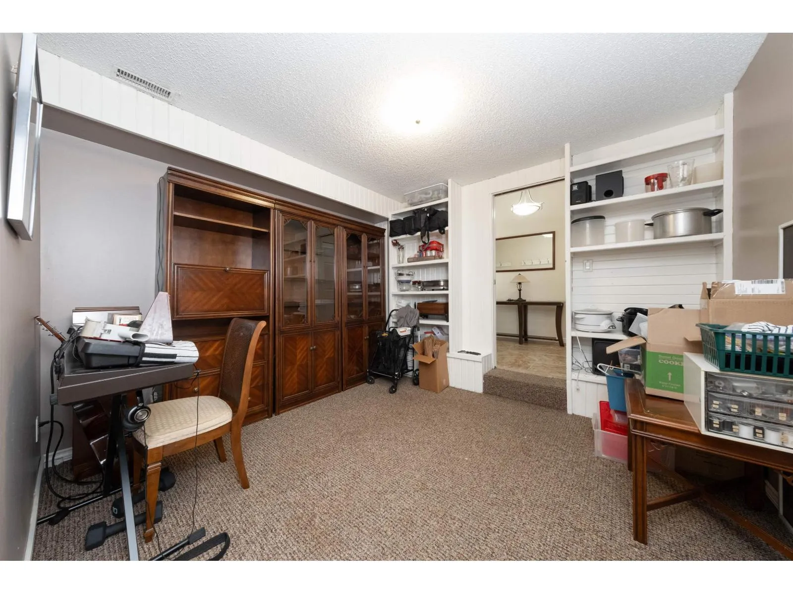 11436 ROYAL CRESCENT
