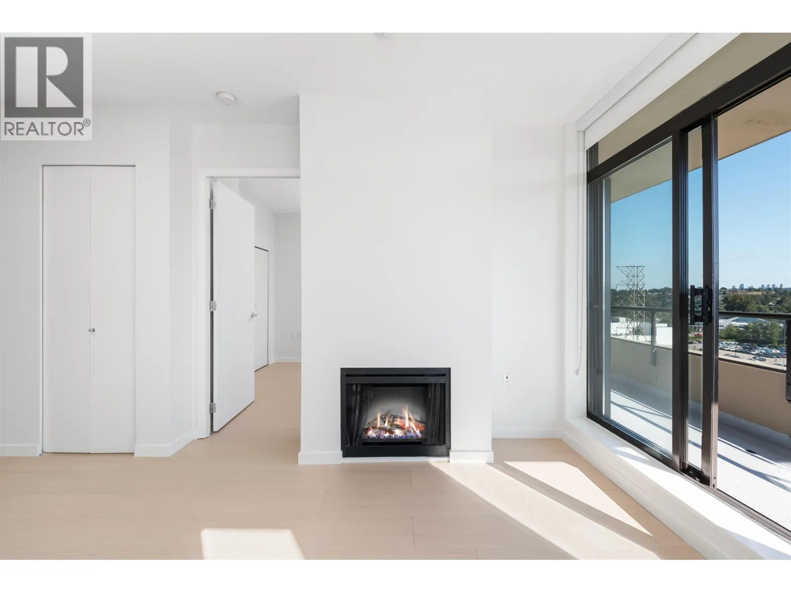 1002 2355 MADISON AVENUE