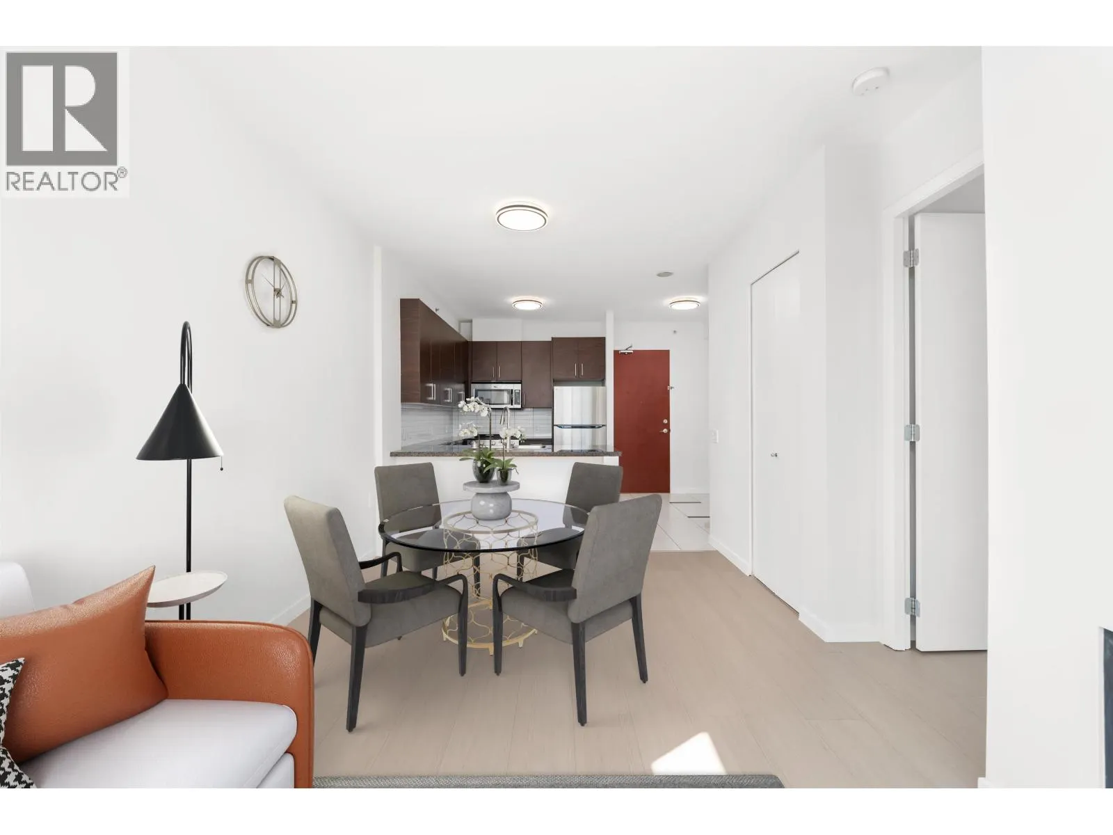 1002 2355 MADISON AVENUE