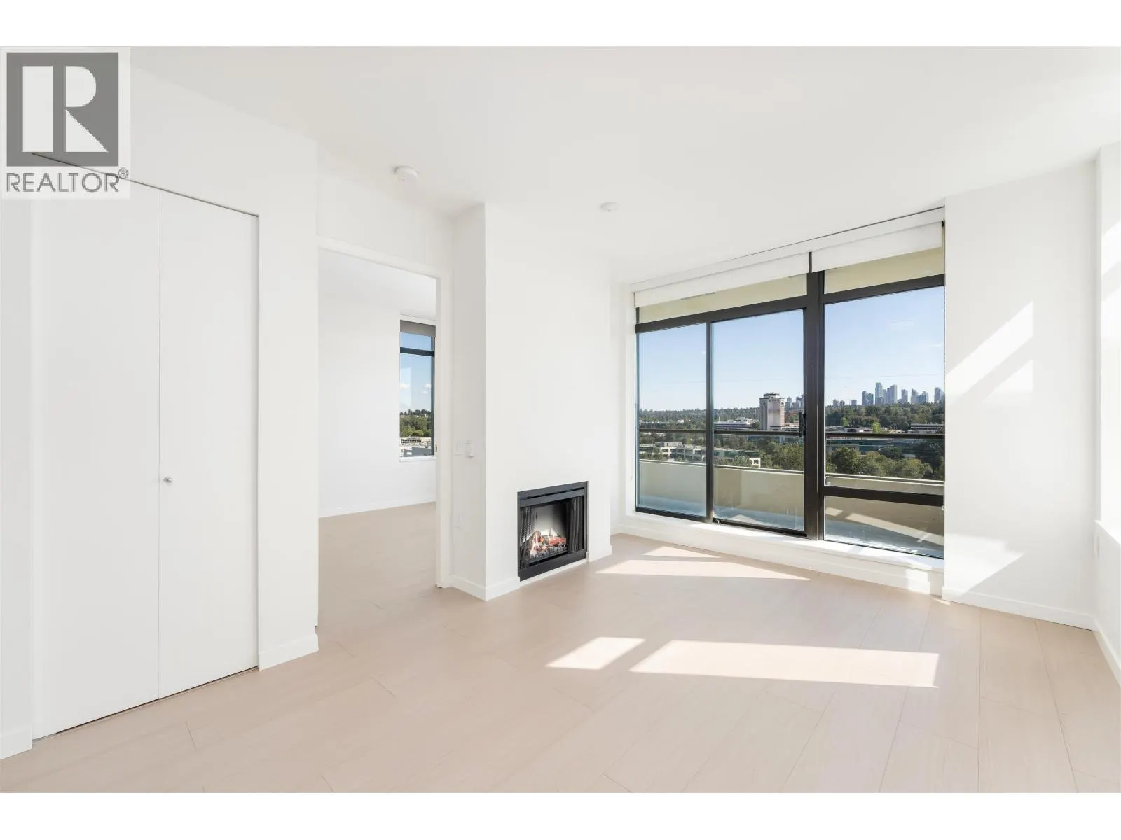 1002 2355 MADISON AVENUE