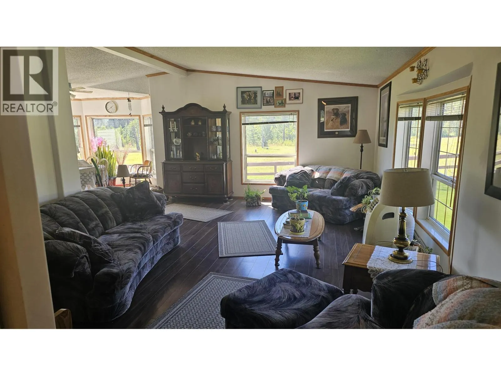 10780 HORSESHOE DRIVE