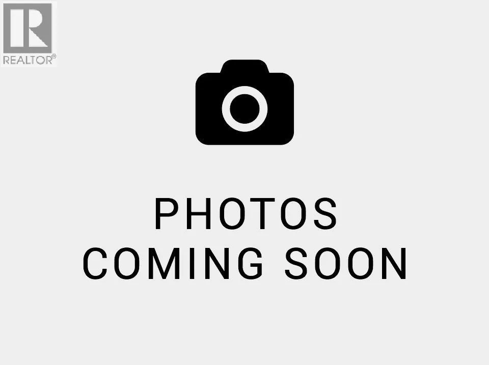 261 W 6TH STREET