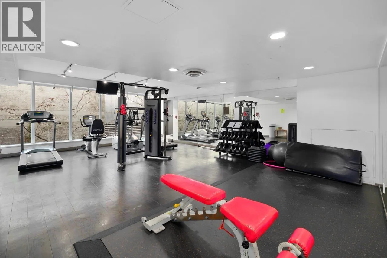 909 8033 SABA ROAD