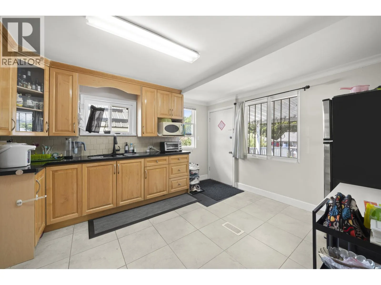 4763 KILLARNEY STREET