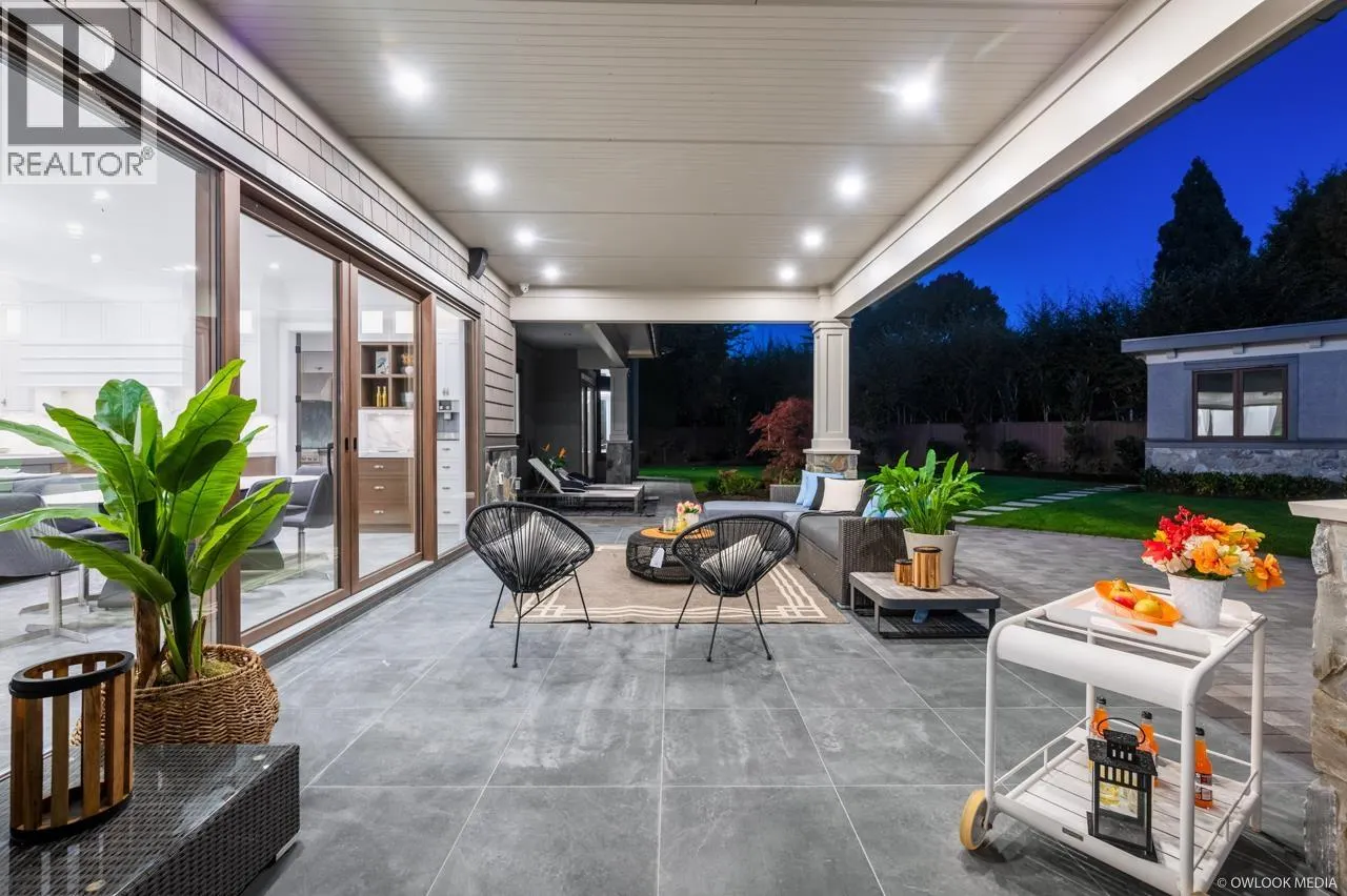 7680 GLACIER CRESCENT