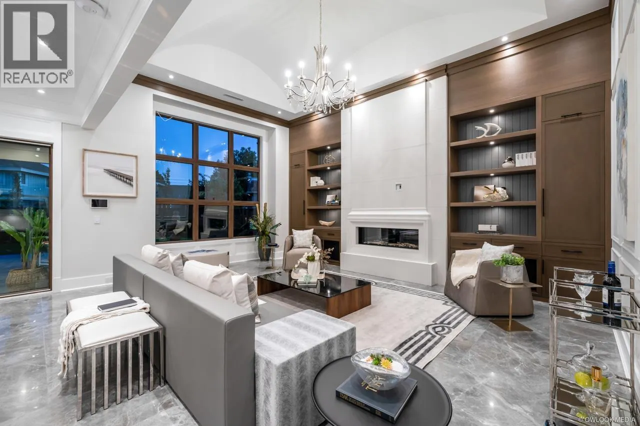 7680 GLACIER CRESCENT