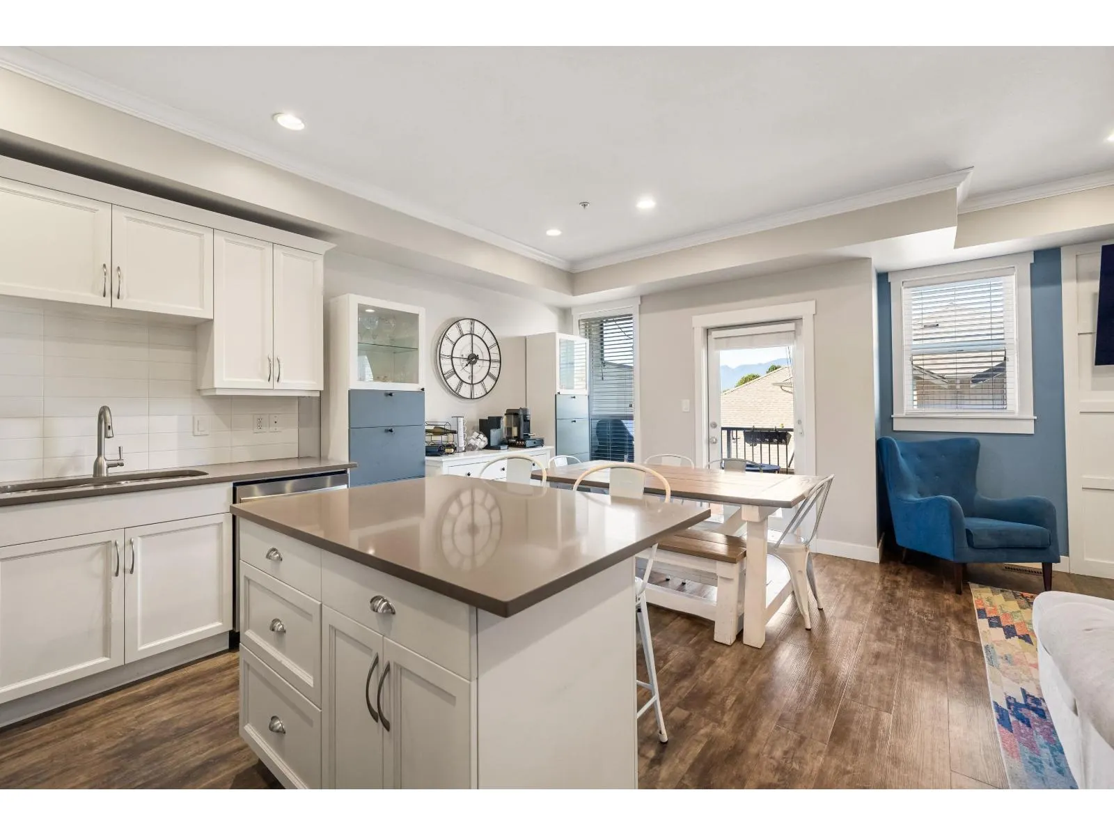 5 6491 VEDDER ROAD|Sardis South