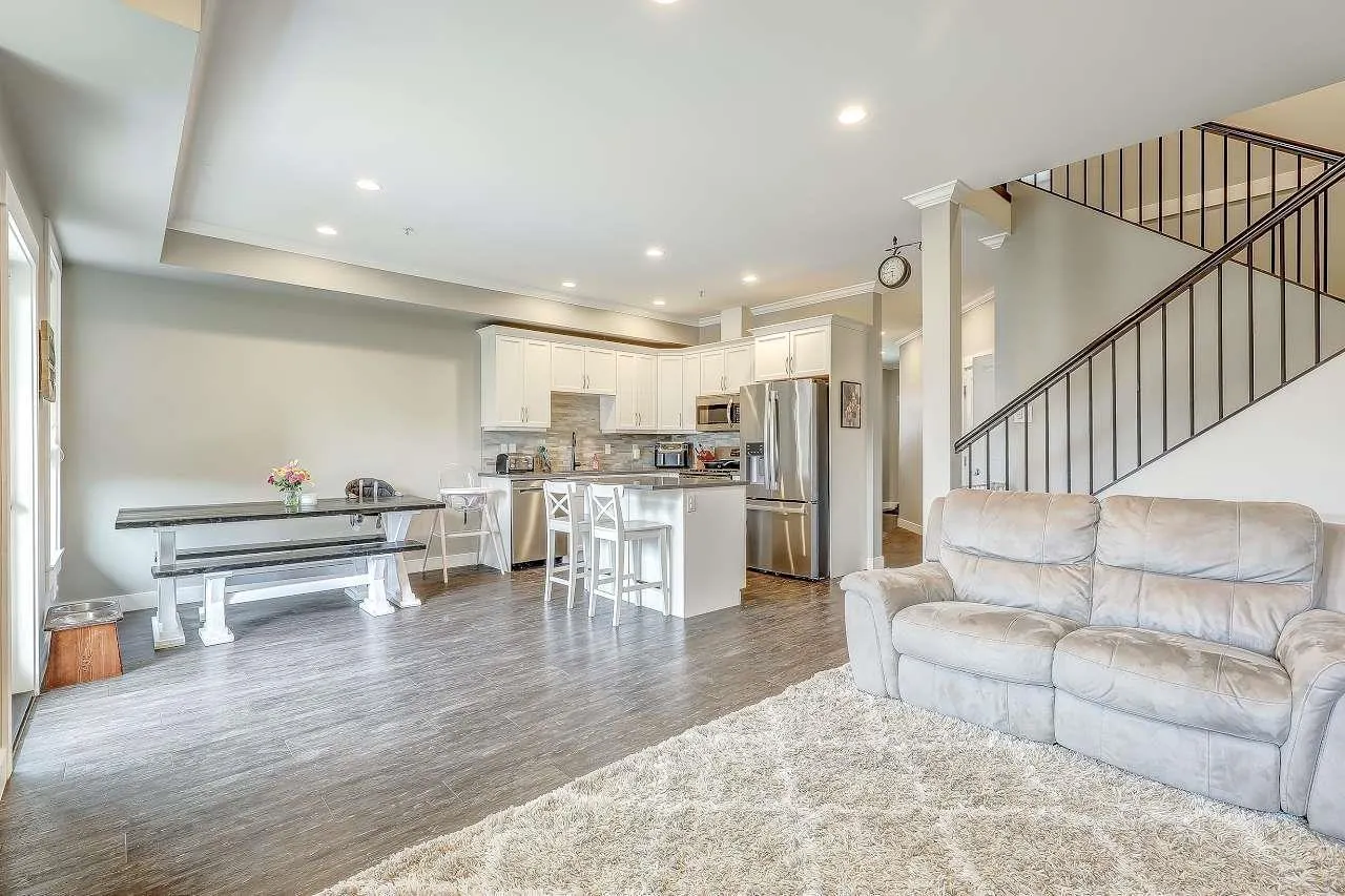 14 6491 VEDDER ROAD|Sardis South