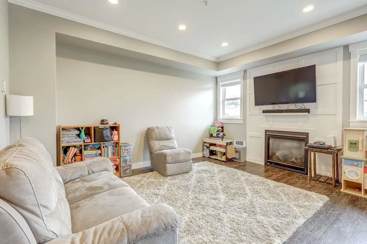 14 6491 VEDDER ROAD|Sardis South