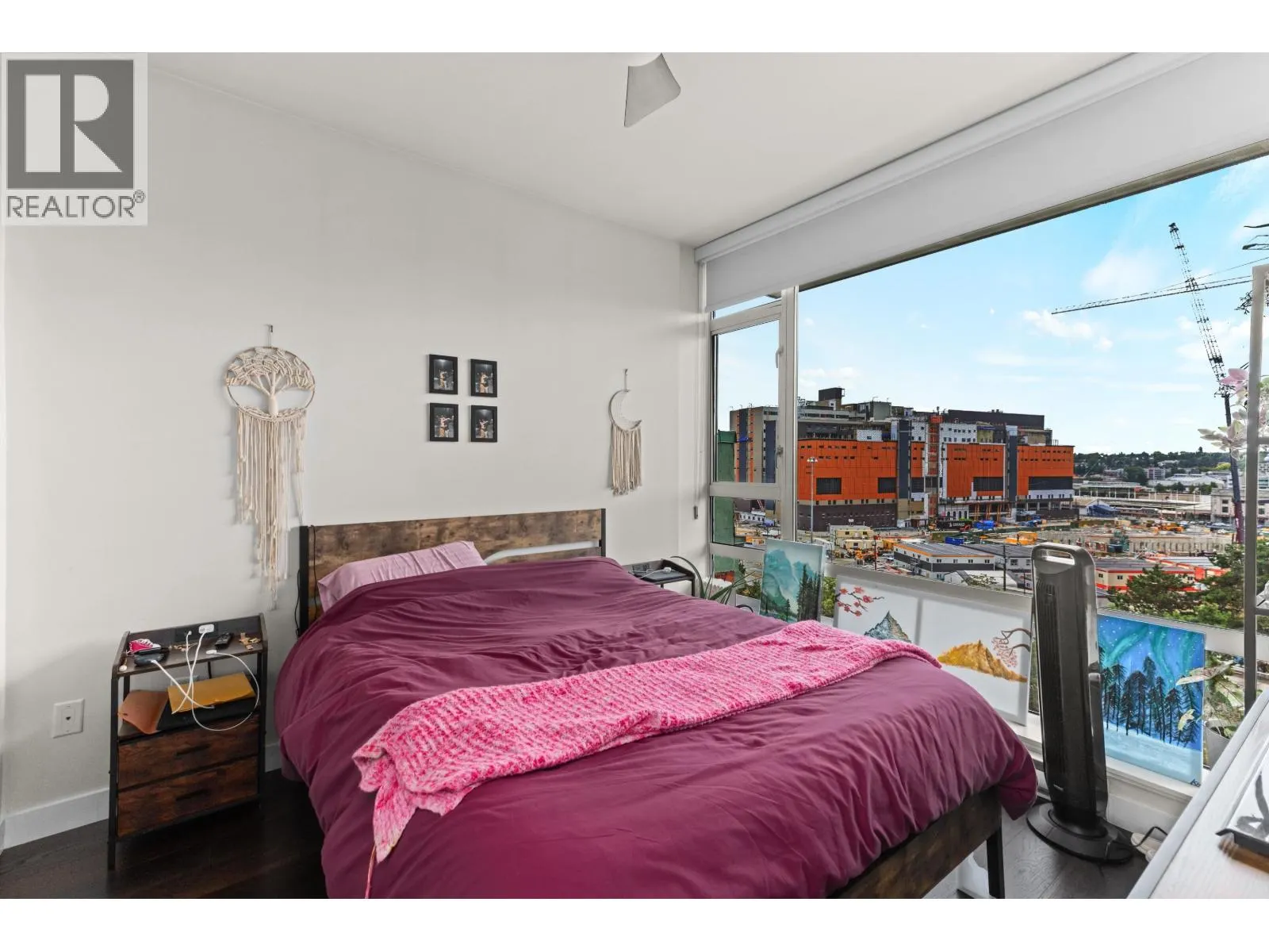 PH907 221 UNION STREET
