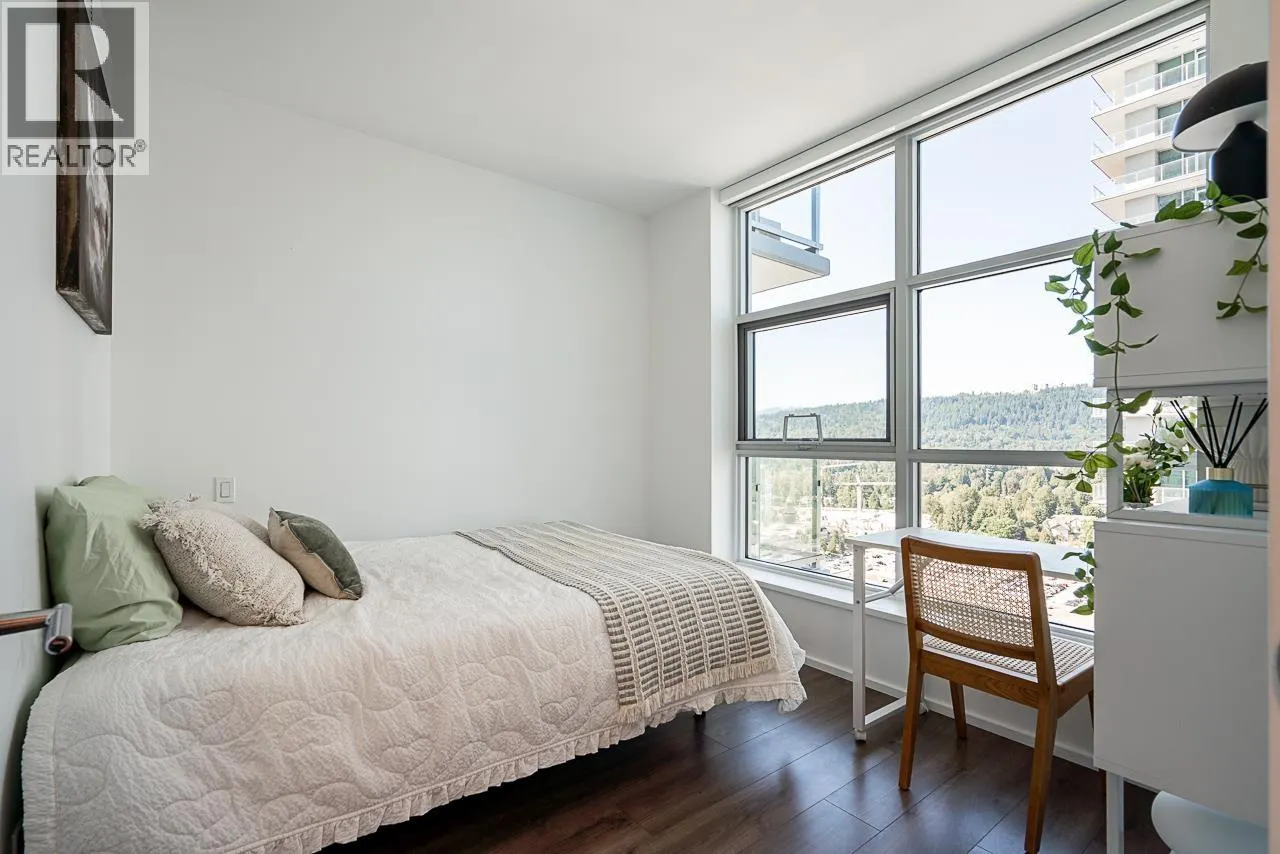 2401 3833 EVERGREEN PLACE