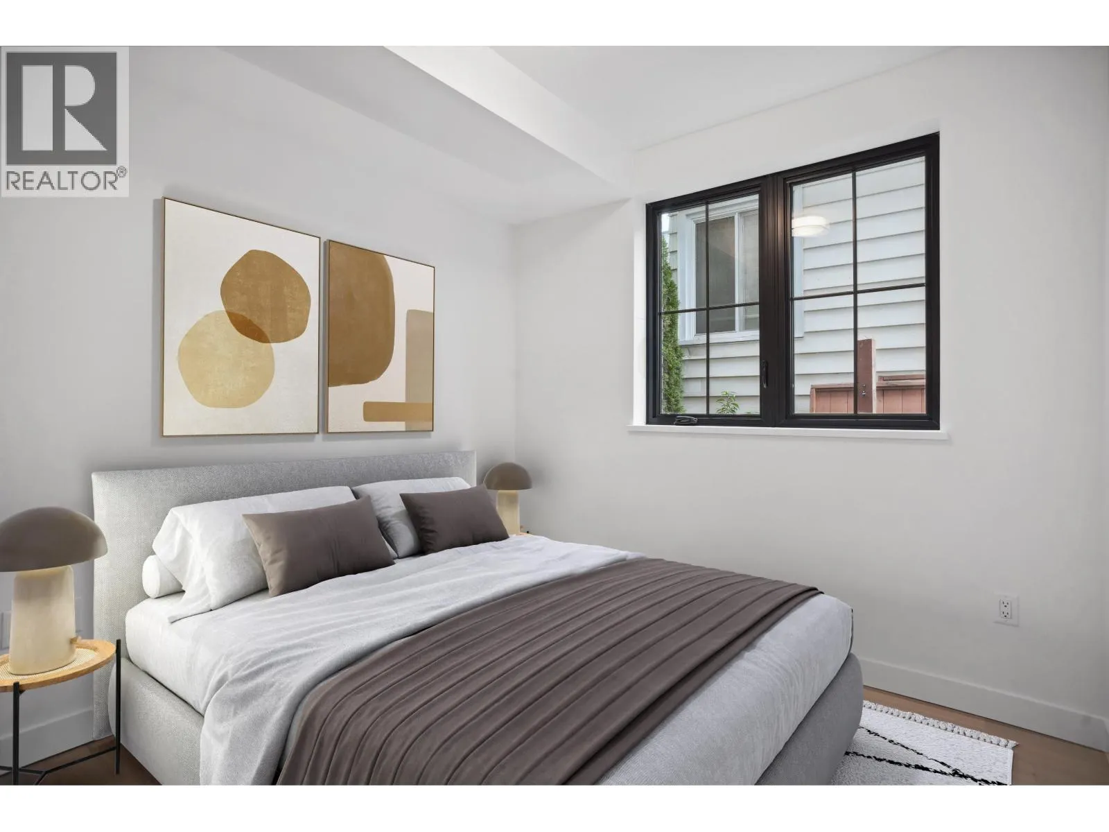 187 W KING EDWARD AVE STREET