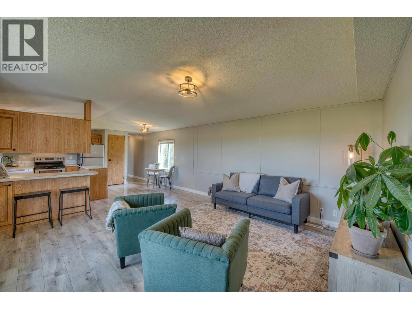 11075 257 ROAD
