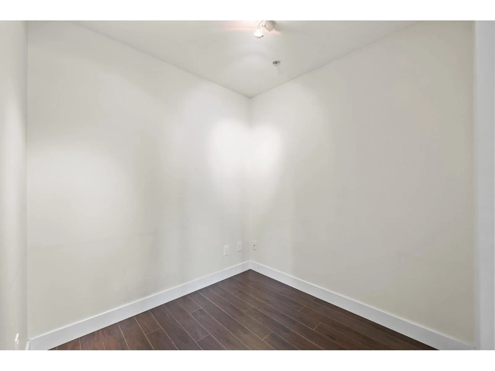 363 15850 26 AVENUE